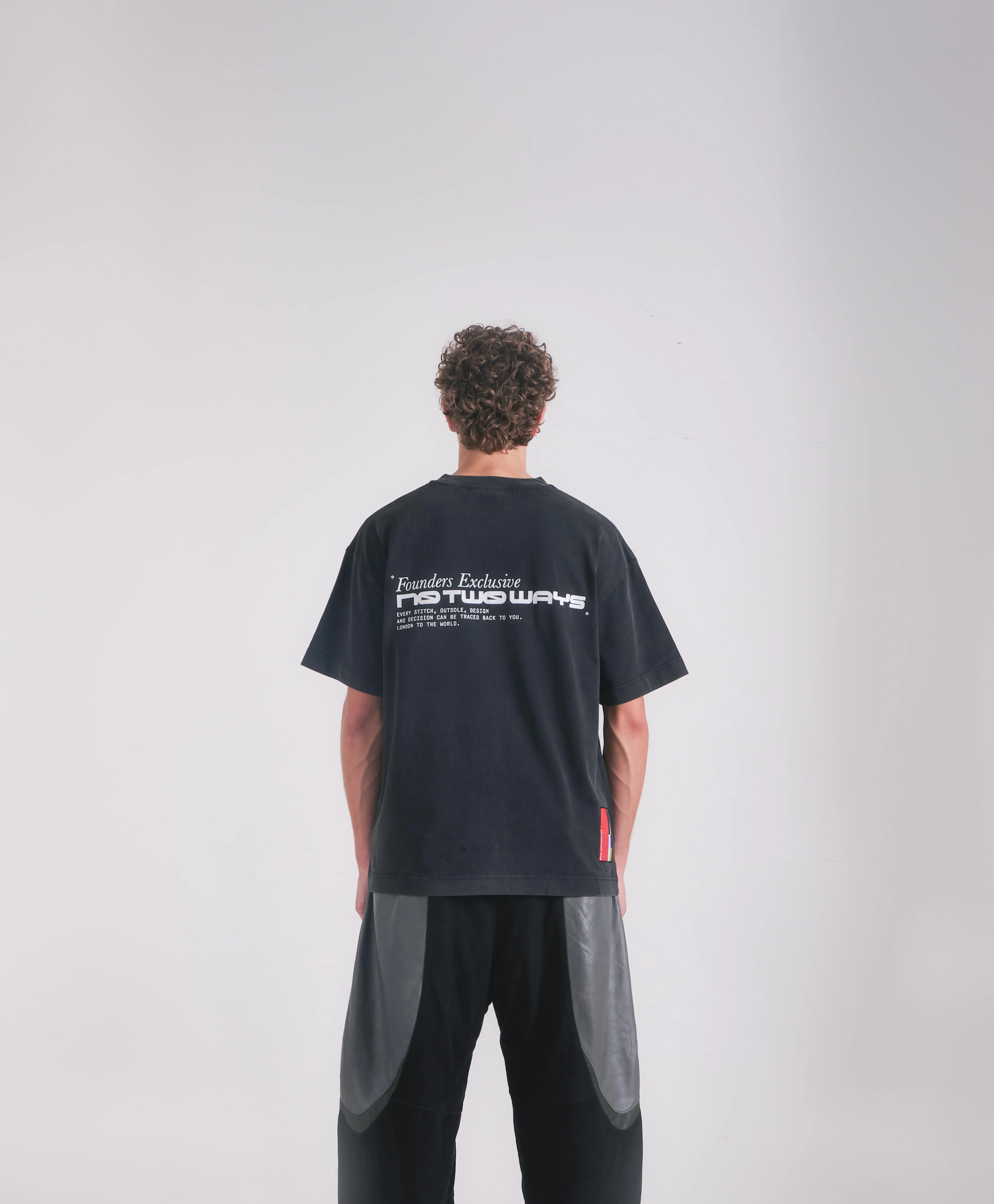 FOUNDERS' TEE - WASHED BLACK - Image 4