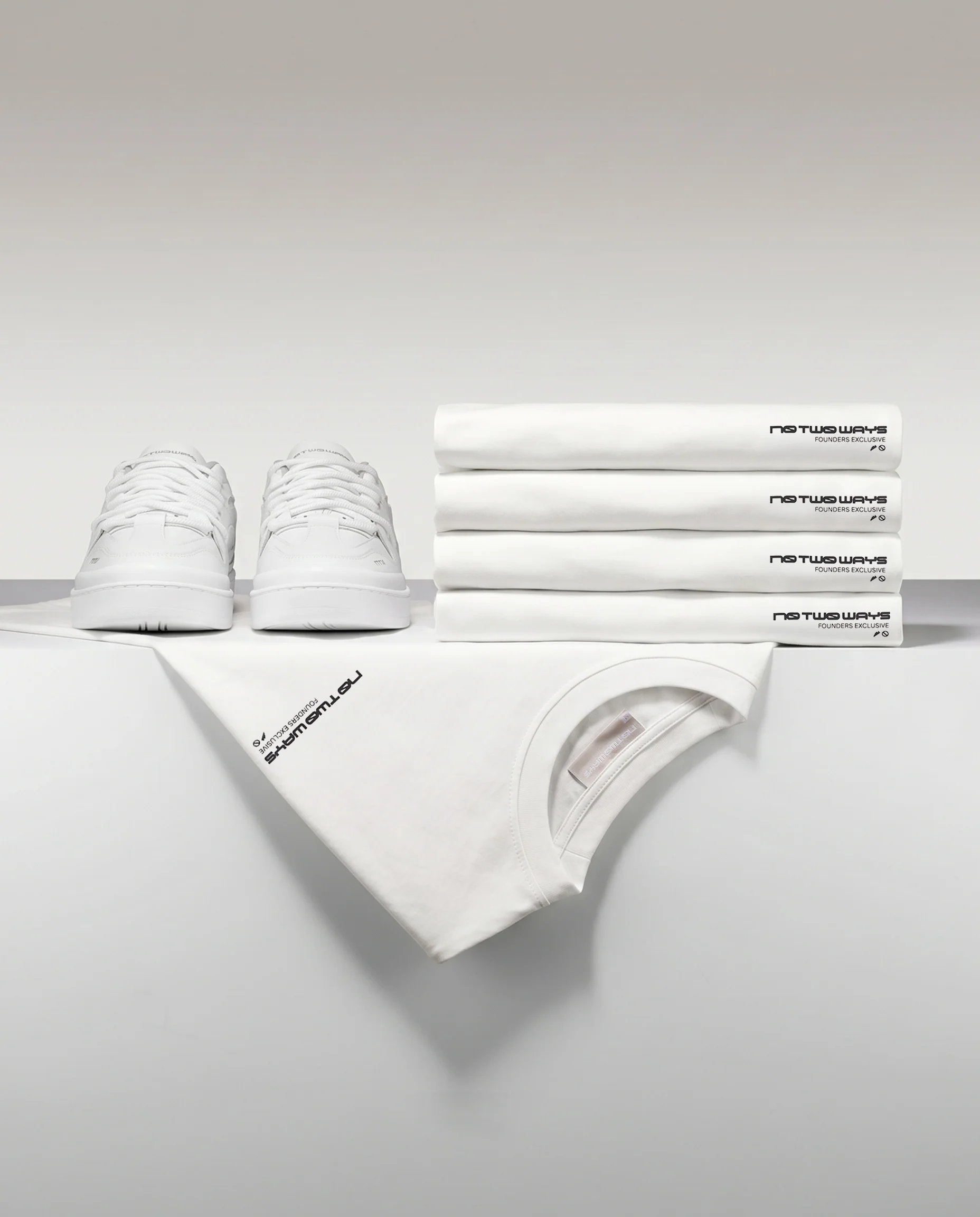 Vault TL Full White - VIP Window - Image 3