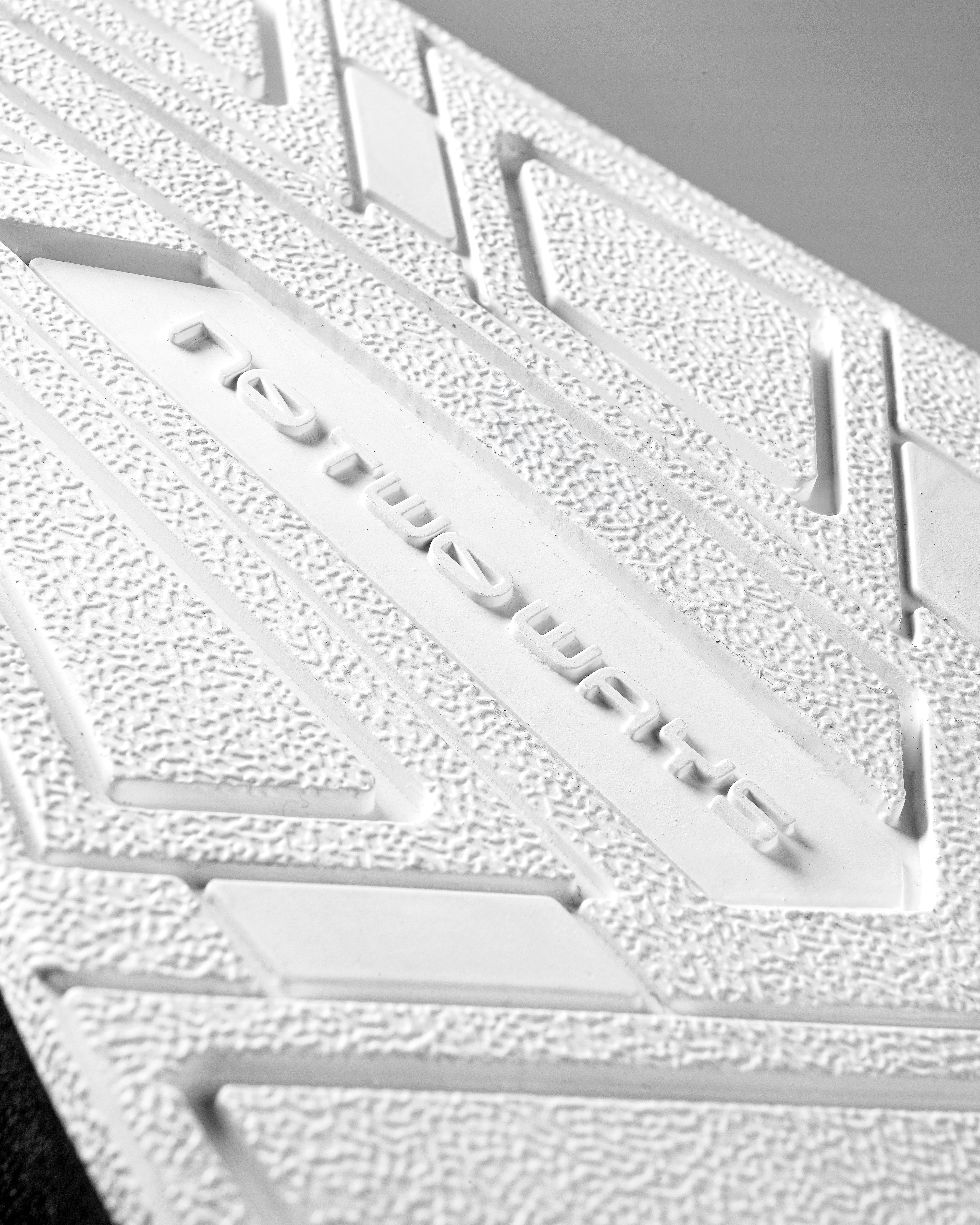 Vault TL Full White - VIP Window - Image 9